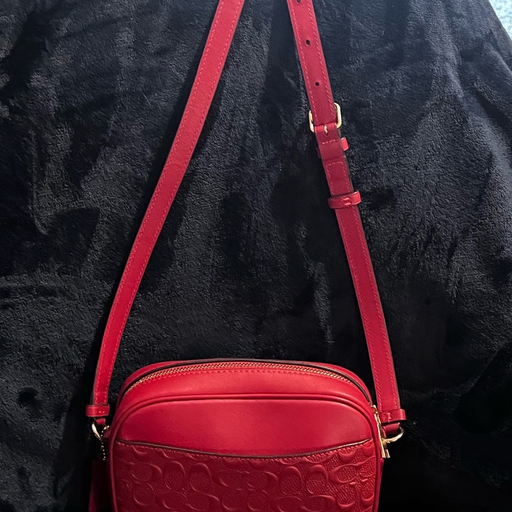 Elegant Red Crossbody Bag
